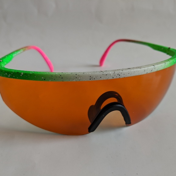 by De'Vons Optics, Inc. est. since 1983! Accessories - NWT True Vintage semi-rimless neon sports blade true blue blocker sunglasses